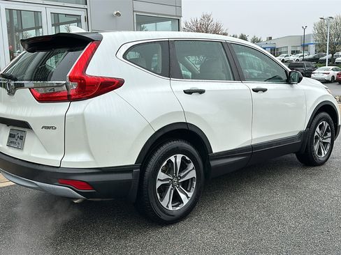Used 2017 Honda CR-V LX image 7