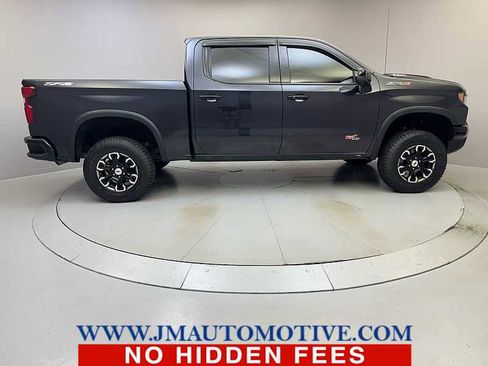 Used 2022 Chevrolet Silverado 1500 ZR2 image 6