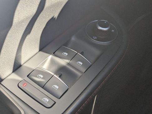 Used 2018 Alfa Romeo Giulia Quadrifoglio w/ Driver Assist Dynamic Package image 8