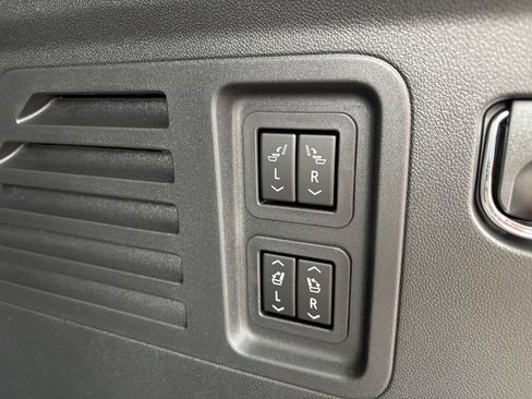 New 2026 Buick Enclave Sport Touring w/ Power Package image 48