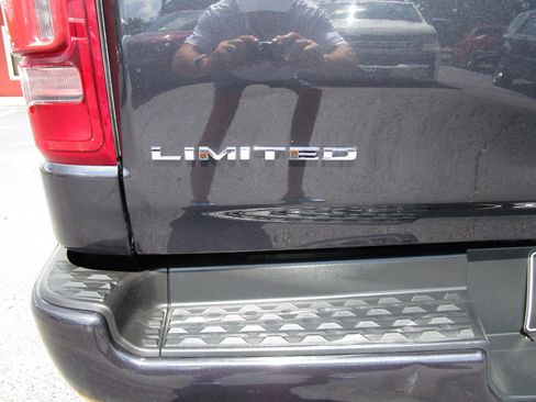 Used 2019 RAM 1500 Limited image 27