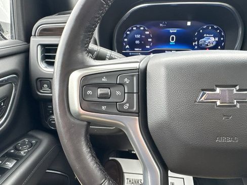 Used 2023 Chevrolet Tahoe Z71 w/ Luxury Package AWD/4WD image 33