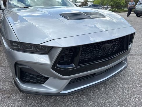 Used 2025 Ford Mustang GT Premium RWD image 13