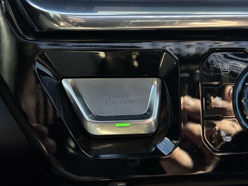 Used 2024 GMC Sierra 1500 Denali w/ Denali Reserve Package image 17