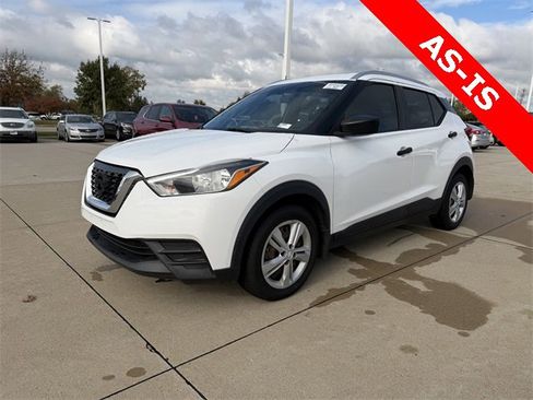 Used 2019 Nissan Kicks S w/ Exterior Electronics Package image 5