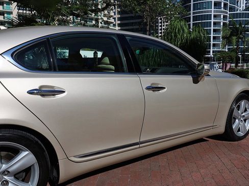 Used 2010 Lexus LS 460 w/ Luxury Value Edition image 25