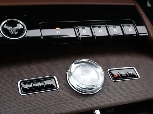 New 2026 Lincoln Navigator Reserve image 28