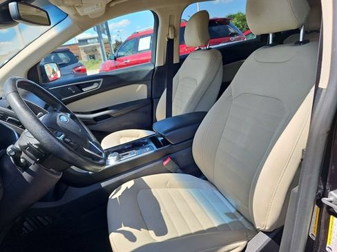 Used 2019 Ford Edge SEL AWD/4WD image 26