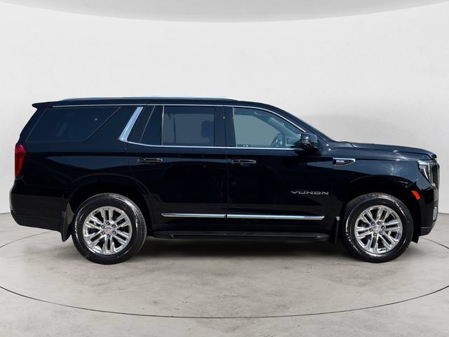 Used 2022 GMC Yukon SLT w/ SLT Luxury Plus Package AWD/4WD image 4