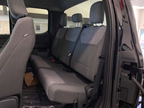 New 2025 Ford F550 4x4 SuperCab Super Duty w/ XLT Value Package image 14