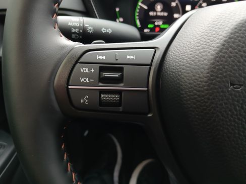 Used 2026 Honda CR-V TrailSport image 11