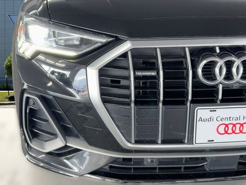 Used 2020 Audi Q3 2.0T Prestige w/ Prestige Package image 11