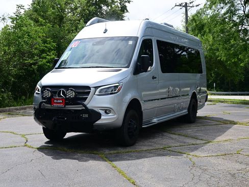 Used 2020 Mercedes-Benz Sprinter 3500 image 2