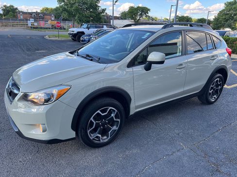 Used 2014 Subaru Crosstrek 2.0i Premium AWD/4WD image 6