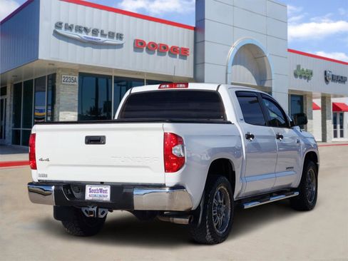 Used 2016 Toyota Tundra SR5 image 5