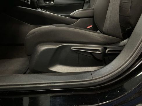 Certified 2023 Honda Accord LX image 12