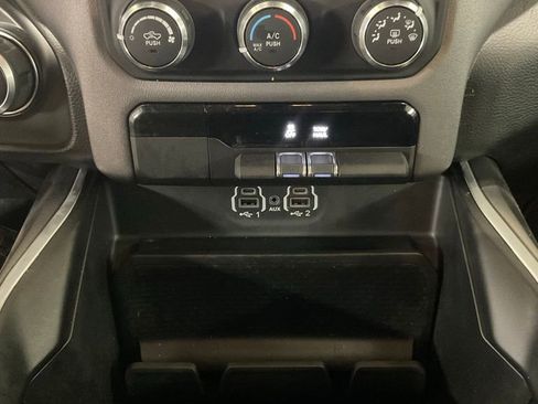 Used 2023 RAM 1500 Big Horn image 24