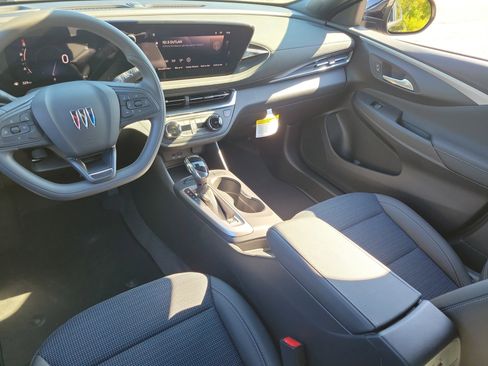New 2026 Buick Envista Preferred image 19