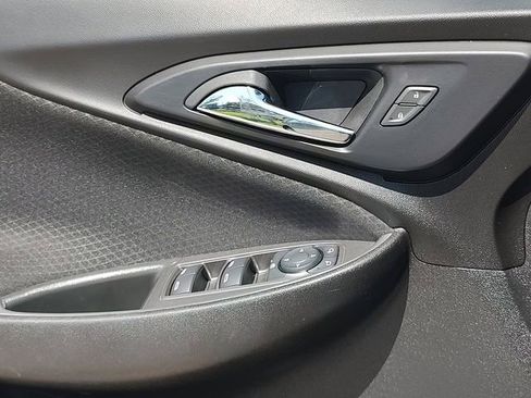 Used 2025 Chevrolet Malibu LT FWD image 25
