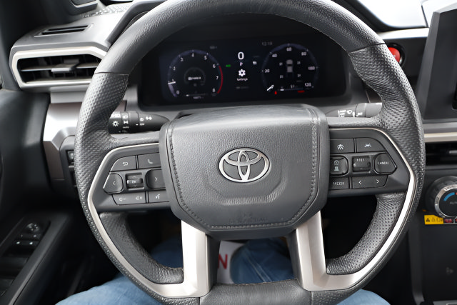 Used 2024 Toyota Tacoma TRD Off-Road w/ TRD Off Road Upgrade Package AWD/4WD image 30