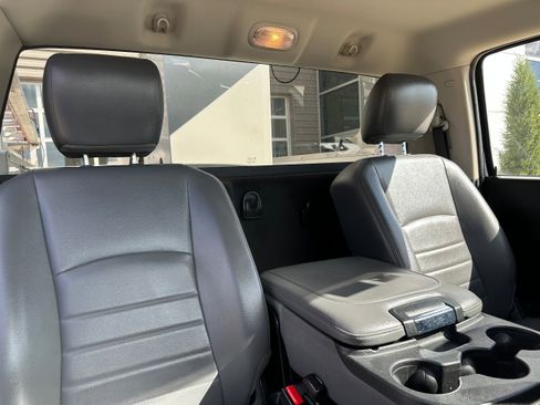 Used 2018 RAM 4500 Tradesman w/ Power & Remote Entry Group image 12