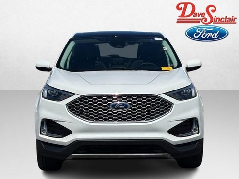 Used 2024 Ford Edge SEL w/ Convenience Package image 2