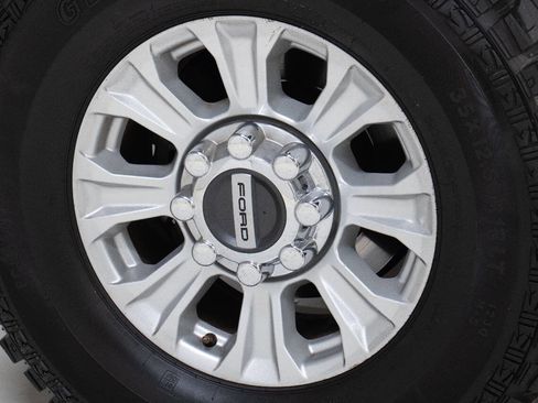 Used 2020 Ford F250 XLT image 68