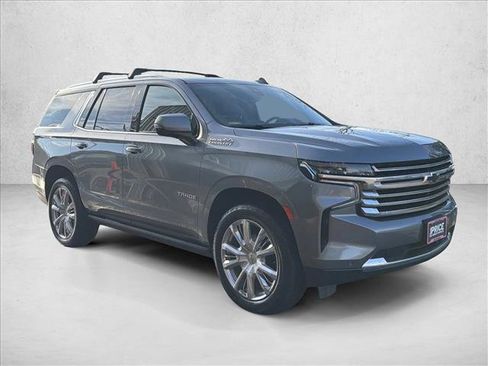 Used 2021 Chevrolet Tahoe High Country image 3
