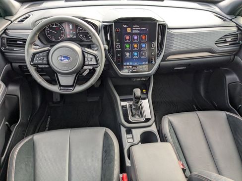 Used 2025 Subaru Forester Touring image 27