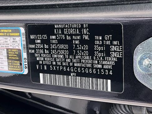 Used 2025 Kia Telluride S image 35