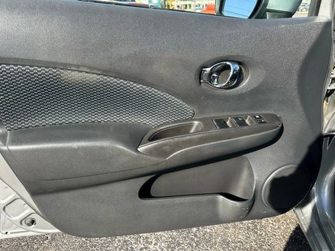 Used 2015 Nissan Versa Note SV image 11