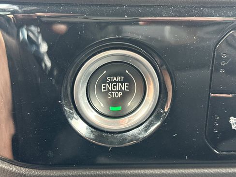 Used 2023 GMC Sierra 1500 Elevation AWD/4WD image 32
