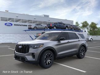 New 2026 Ford Explorer ST-Line video 1