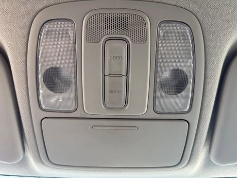 Used 2014 Kia Soul EV image 21