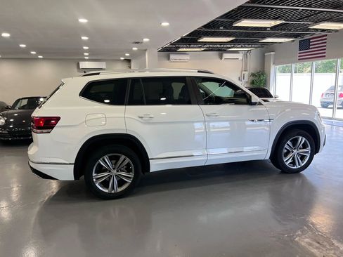 Used 2019 Volkswagen Atlas SEL R-Line image 11