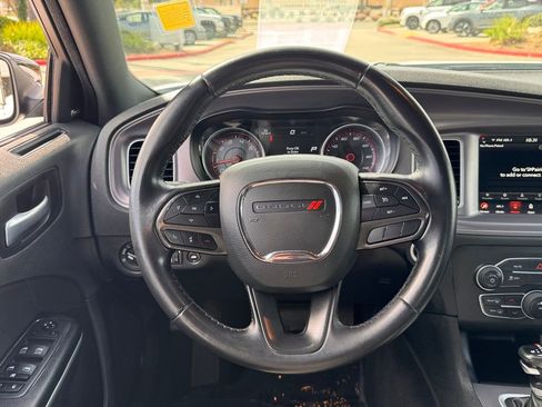 Used 2023 Dodge Charger SXT image 15