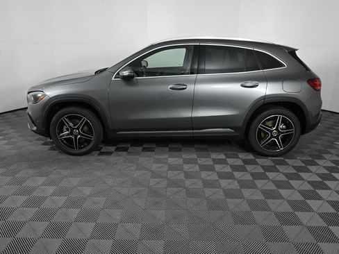New 2026 Mercedes-Benz GLA 250 image 3
