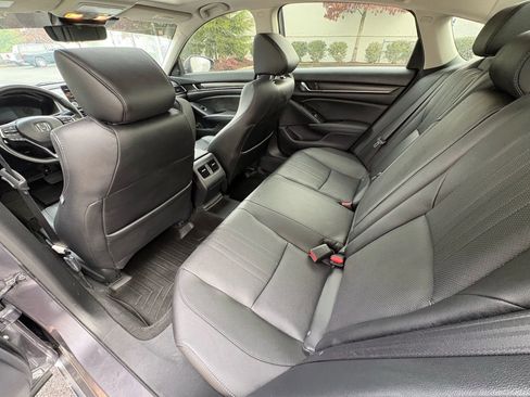 Used 2019 Honda Accord Touring image 26