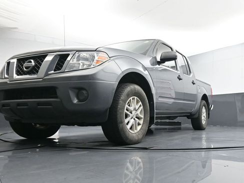 Used 2019 Nissan Frontier SV image 20