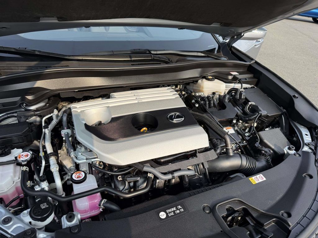 Used 2024 Lexus UX 250h F Sport AWD/4WD image 25