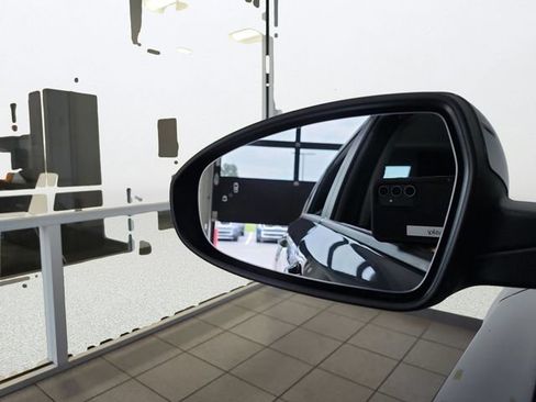 Certified 2023 Kia Forte LXS w/ LXS Technology Package FWD image 13