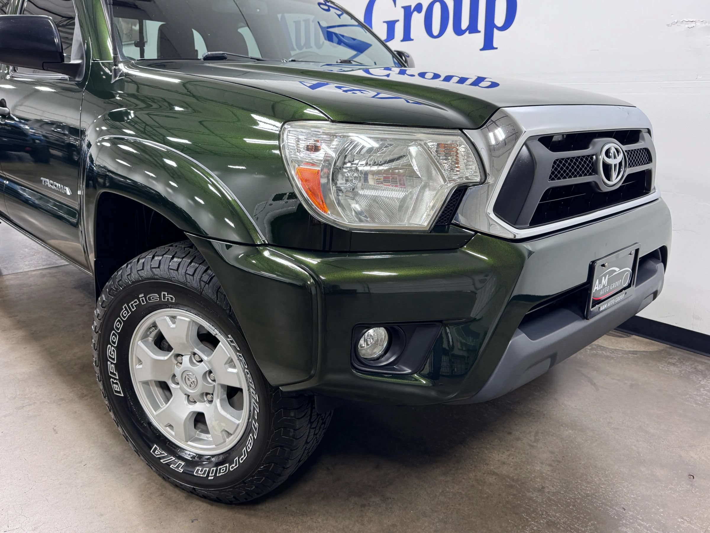 Used 2012 Toyota Tacoma 4x4 Access Cab V6 w/ TRD Off-Road Pkg image 17