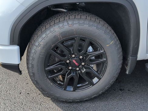 New 2026 GMC Sierra 1500 Elevation AWD/4WD image 11