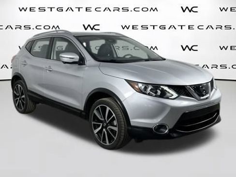 Used 2017 Nissan Rogue Sport SL w/ SL Premium Package image 41