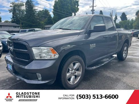 Used 2019 RAM 1500 Express w/ Express Value Package AWD/4WD image 2