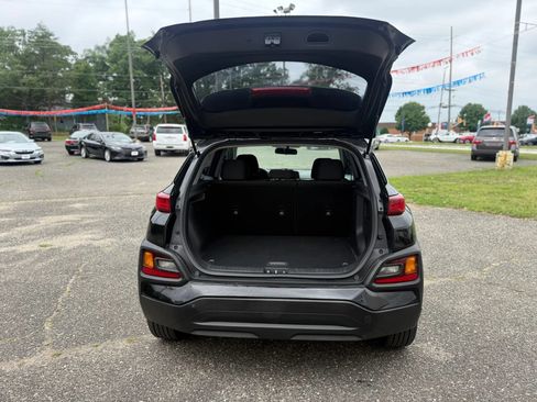 Used 2018 Hyundai Kona SE AWD/4WD image 15