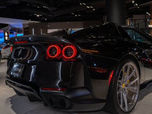 Used 2021 Ferrari 812 GTS RWD image 24
