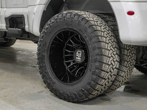 Used 2025 Ford F350 XLT w/ FX4 Off-Road Package AWD/4WD image 62