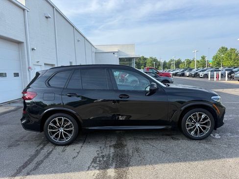 Used 2023 BMW X5 xDrive40i w/ M Sport Package AWD/4WD image 6