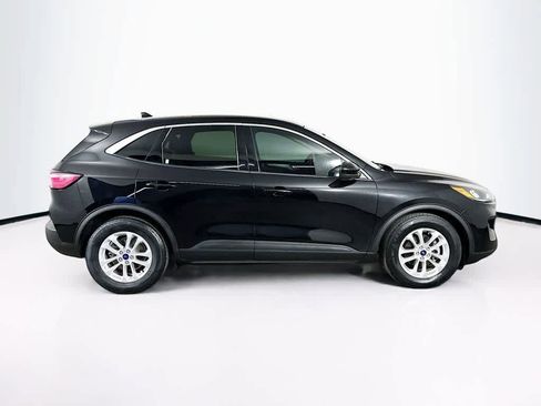 Certified 2020 Ford Escape SE image 25